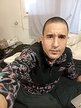 Snapshot of tokensMB chatting on January 2026 07:13:01 AM tokensMB online show from January 2026 07:13:01 AM