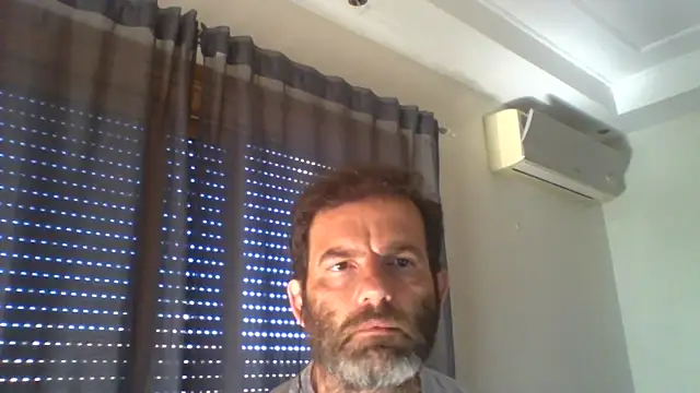 Snapshot of _grj1 chatting on July 2026 08:31:01 AM grj1 online show from July 2026 08:31:01 AM