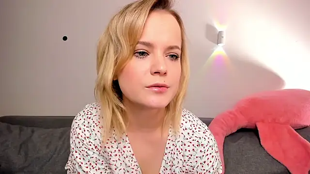 JessicaBeverly  online show from April 2026 09:10:01 AM