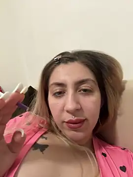 Snapshot of dalia0710 chatting on January 2026 09:57:01 PM dalia0710 online show from January 2026 09:57:01 PM