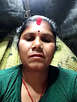 Hot di97 online show from February 2026 07:26:01 AM