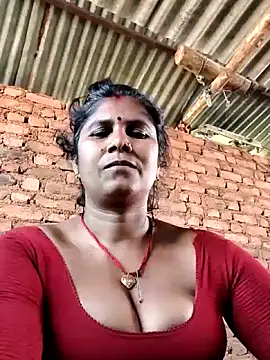 Hot di97 online show from April 2026 02:42:01 AM