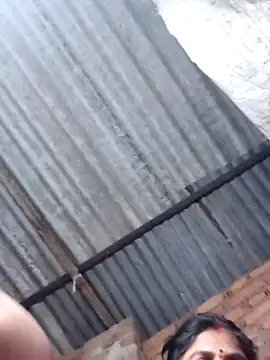 Hot di97 online show from April 2026 08:58:02 PM