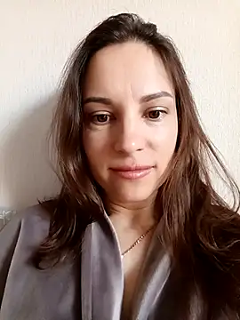 She-Moon online show from April 2026 05:57:01 AM