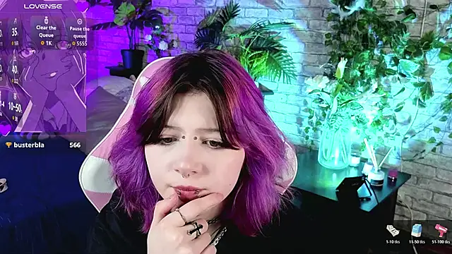 Ashley Veil online show from April 2026 09:39:33 PM