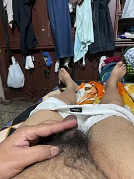 mastcopule online show from August 2026 09:50:01 PM