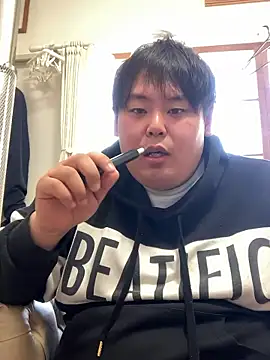 Snapshot of 82no_heya chatting on February 2026 02:04:02 AM 82no heya online show from February 2026 02:04:02 AM