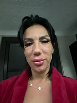 Missolevelvet online show from May 2026 09:57:01 PM