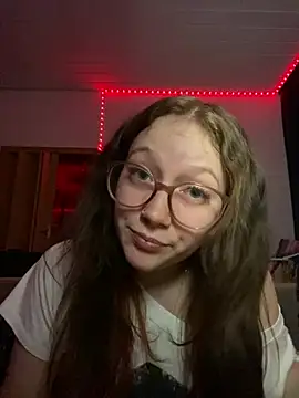 YoungLisaa18 online show from February 2026 09:13:02 PM