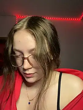 YoungLisaa18 online show from March 2026 08:04:02 PM