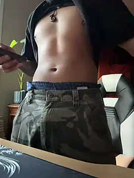 Snapshot of JoeyBlazy chatting on April 2026 02:58:01 AM JoeyBlazy online show from April 2026 02:58:01 AM