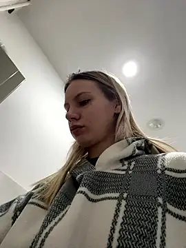 Snapshot of cherry25 chatting on January 2026 06:50:01 AM cherry25 online show from January 2026 06:50:01 AM