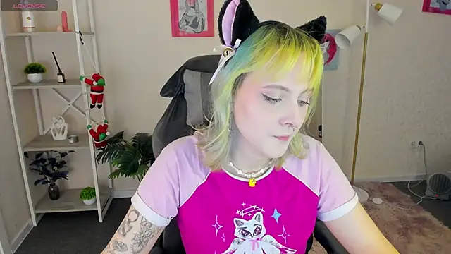 Roziett Belle online show from February 2026 09:19:02 AM