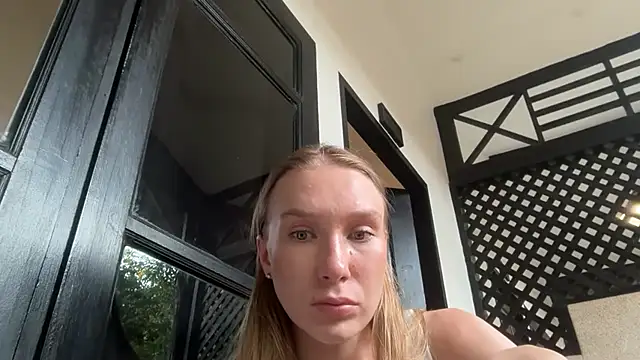 Snapshot of Linaspicee chatting on July 2026 11:13:02 AM Linaspicee online show from July 2026 11:13:02 AM