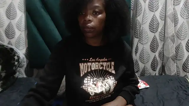 Snapshot of Nellybba chatting on February 2026 07:42:02 PM Nellybba online show from February 2026 07:42:02 PM