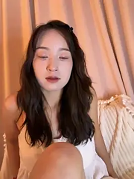 Snapshot of wenwenyaa chatting on April 2026 01:18:01 PM wenwenyaa online show from April 2026 01:18:01 PM