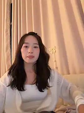 Snapshot of wenwenyaa chatting on April 2026 01:13:02 PM wenwenyaa online show from April 2026 01:13:02 PM