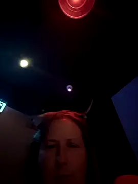 Snapshot of Annafun321 chatting on February 2026 06:33:01 PM Annafun321 online show from February 2026 06:33:01 PM