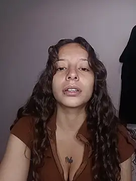 AlexxaAndRileyy online show from March 2026 02:47:02 PM