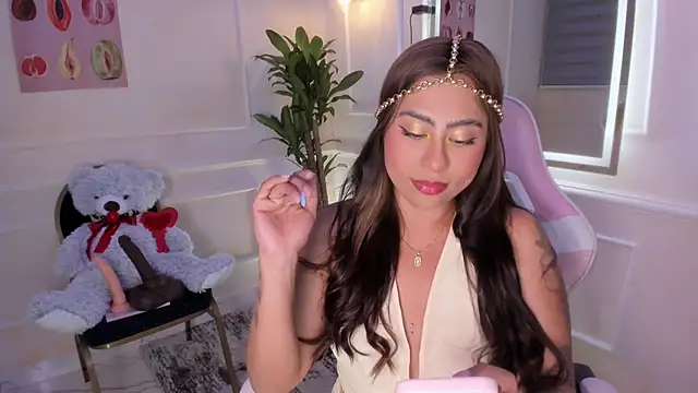 Snapshot of ThamaraGen_ chatting on February 2026 11:23:01 PM ThamaraGen online show from February 2026 11:23:01 PM