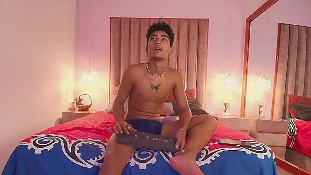 Mike thomsonn online show from January 2026 07:28:02 PM