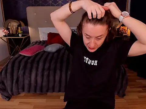 Snapshot of GingerWixxx chatting on February 2026 05:38:01 AM GingerWixxx online show from February 2026 05:38:01 AM