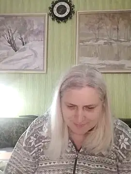 NyushaLollipop online show from April 2026 04:10:02 PM