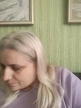 Snapshot of NyushaLollipop chatting on May 2026 10:42:02 AM NyushaLollipop online show from May 2026 10:42:02 AM