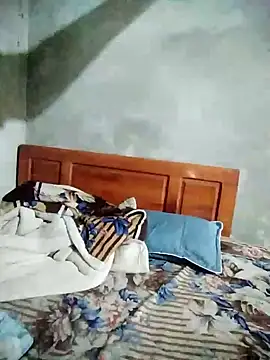 out-lustt online show from March 2026 10:58:01 PM