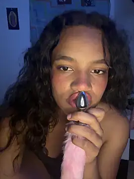 Nyxx Velariia online show from April 2026 05:08:01 AM