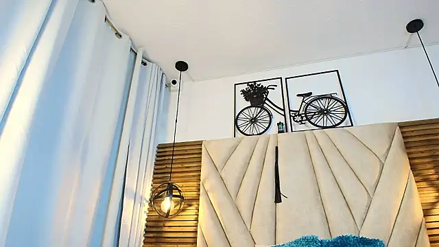 Hether t online show from February 2026 01:08:02 PM