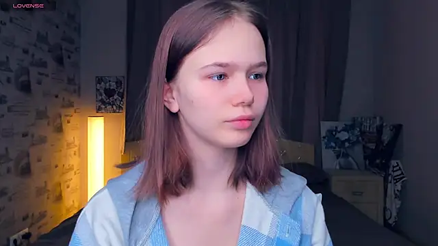 OwlLynn online show from February 2026 08:35:02 AM