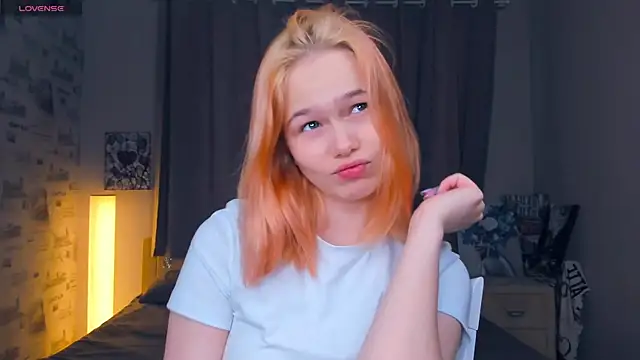 OwlLynn online show from February 2026 08:53:01 AM