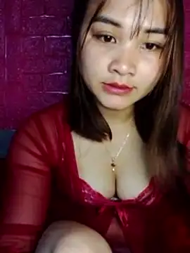 Lisakeem online show from March 2026 12:33:02 PM