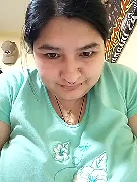 Snapshot of LauraHorny69 chatting on April 2026 03:31:02 AM LauraHorny69 online show from April 2026 03:31:02 AM