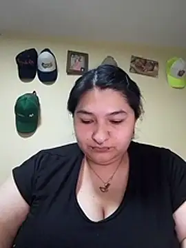 Snapshot of LauraHorny69 chatting on May 2026 07:33:01 PM LauraHorny69 online show from May 2026 07:33:01 PM