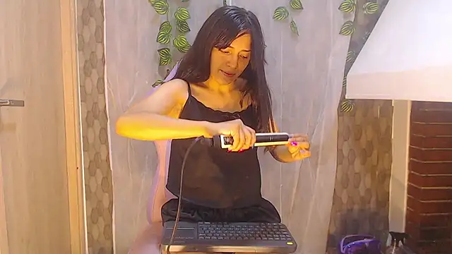 acoralivecm101 online show from February 2026 07:22:01 PM