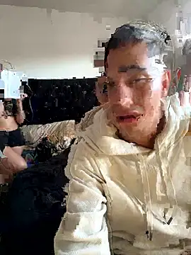 QUEENANDJOKER10 online show from January 2026 10:47:02 PM