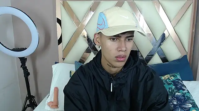 Astaroth Grigori online show from February 2026 03:54:02 PM