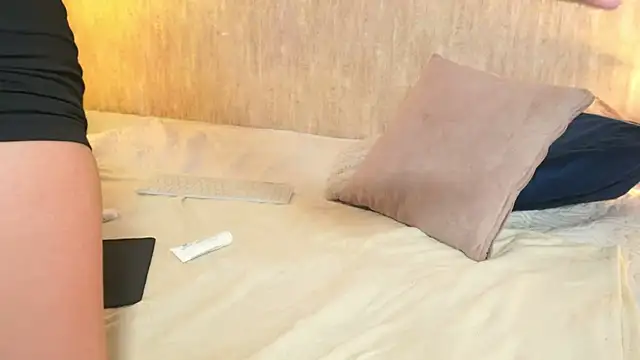 Snapshot of IvySanders chatting on May 2026 04:41:02 AM IvySanders online show from May 2026 04:41:02 AM