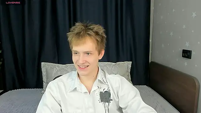 Kai Milller online show from February 2026 07:09:02 PM