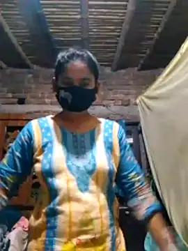 Hot Sweeti online show from March 2026 08:15:01 PM