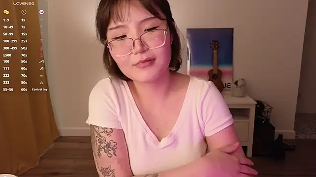 Snapshot of nullgirl chatting on June 2026 02:24:01 AM nullgirl online show from June 2026 02:24:01 AM