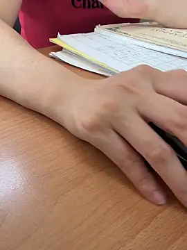 Donna9696 online show from April 2026 07:45:01 AM