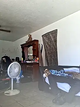 LadySn0w26 online show from March 2026 07:28:01 PM