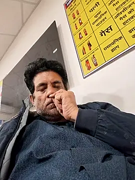 Aafreen999 online show from January 2026 12:20:01 PM