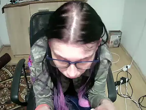 Snapshot of Lexagrimes chatting on February 2026 10:04:02 PM Lexagrimes online show from February 2026 10:04:02 PM