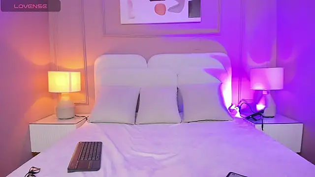 Namii cute online show from March 2026 06:35:02 PM