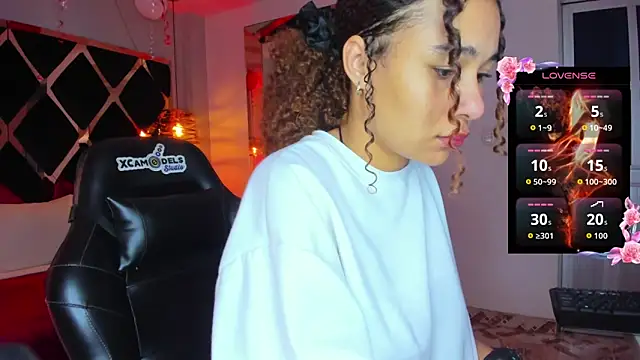 Mia cartther online show from February 2026 01:07:02 PM