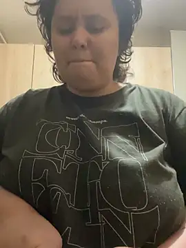 RavenEllieUniverse online show from February 2026 04:27:01 AM